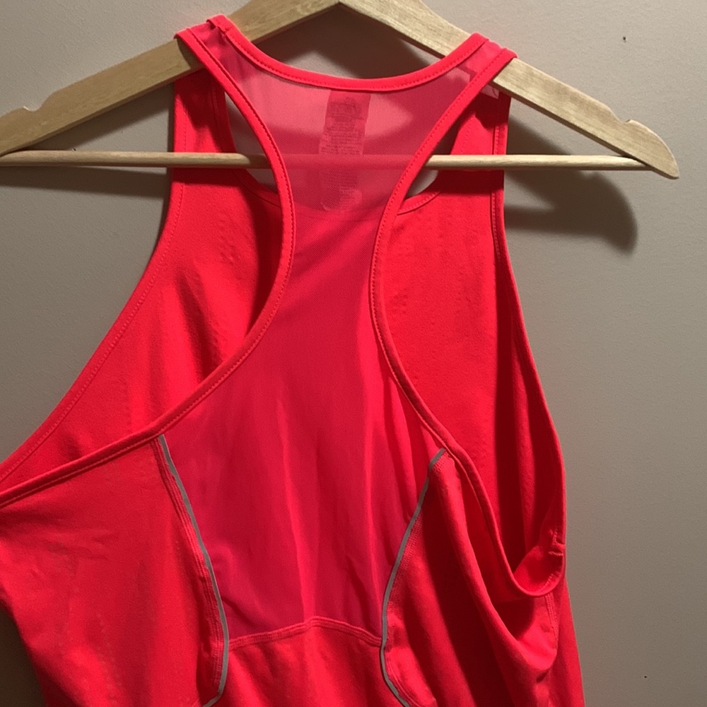 Asics Tank - Picture 5 of 5